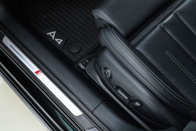 2023 Audi A4 45 S line Premium Plus quattro