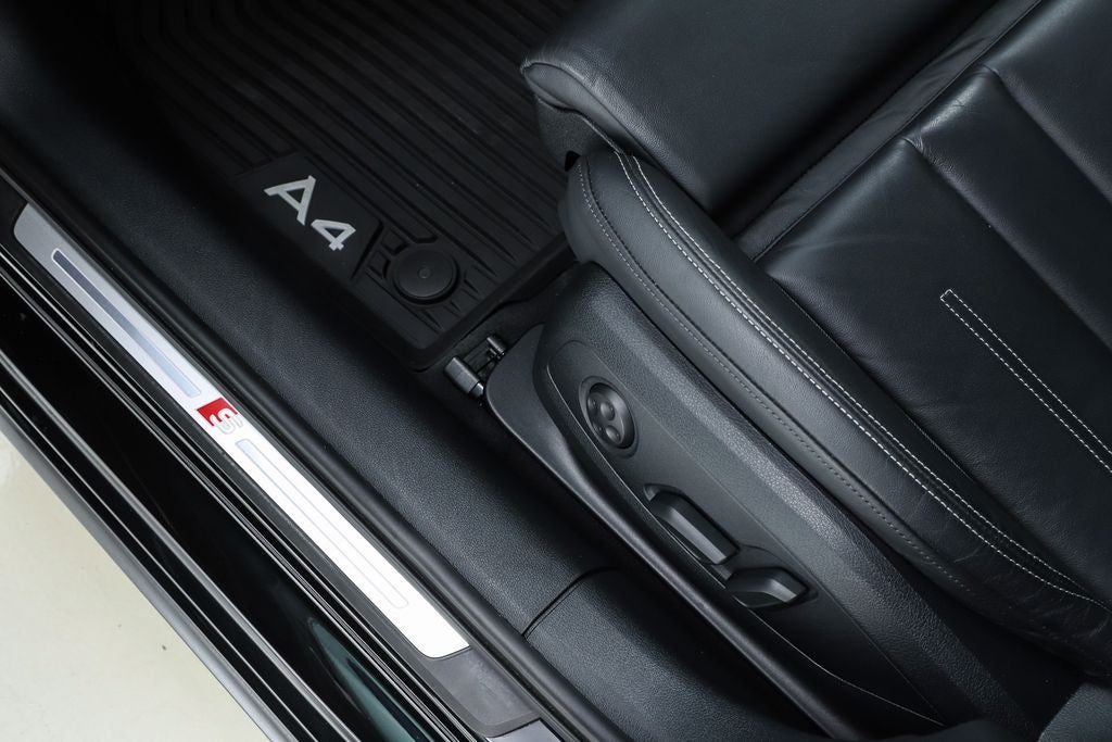 2023 Audi A4 45 S line Premium Plus quattro