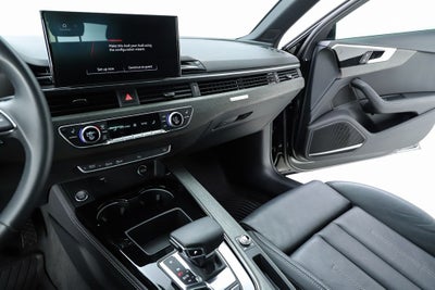 2023 Audi A4 45 S line Premium Plus quattro