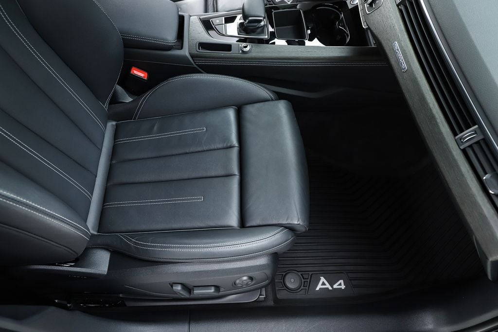 2023 Audi A4 45 S line Premium Plus quattro