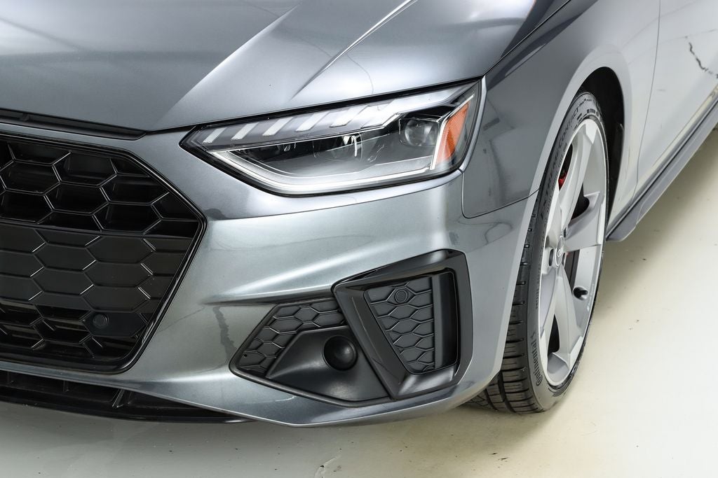 2023 Audi A4 45 S line Premium Plus quattro