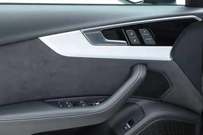 2023 Audi A4 45 S line Premium Plus quattro