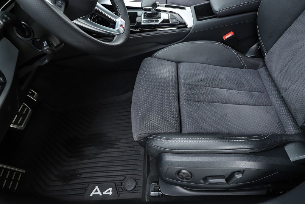 2023 Audi A4 45 S line Premium Plus quattro