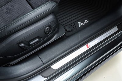 2023 Audi A4 45 S line Premium Plus quattro