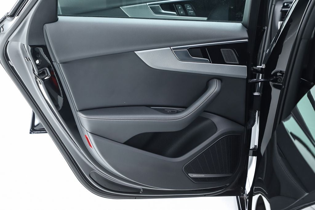 2023 Audi A4 45 S line Premium Plus quattro