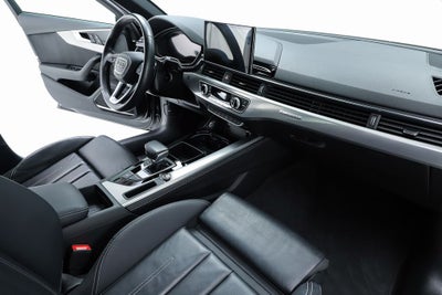 2023 Audi A4 45 S line Premium Plus quattro
