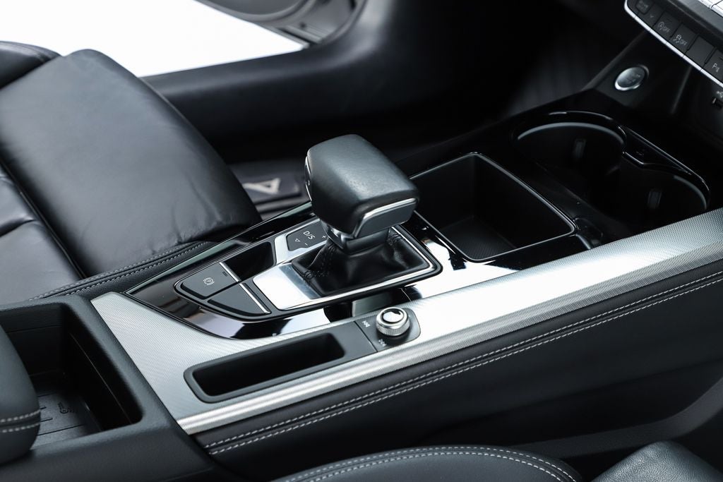 2023 Audi A4 45 S line Premium Plus quattro