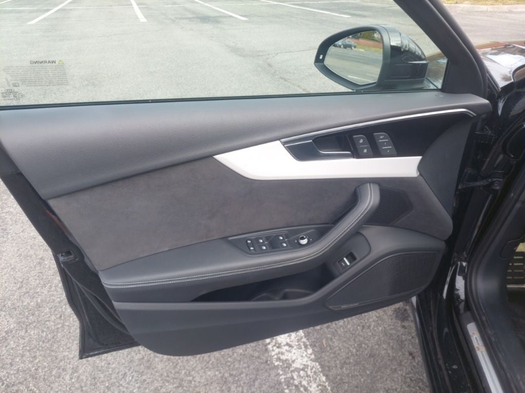 2023 Audi A4 45 S line Premium Plus quattro