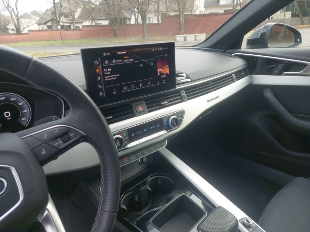 2023 Audi A4 45 S line Premium Plus quattro