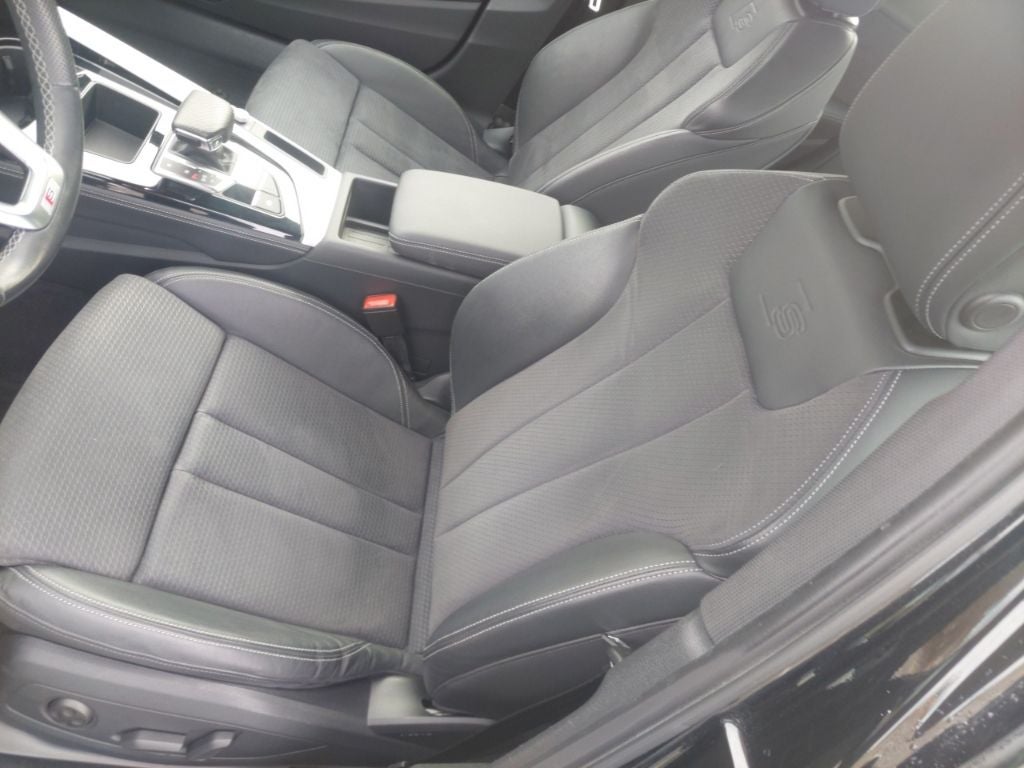 2023 Audi A4 45 S line Premium Plus quattro