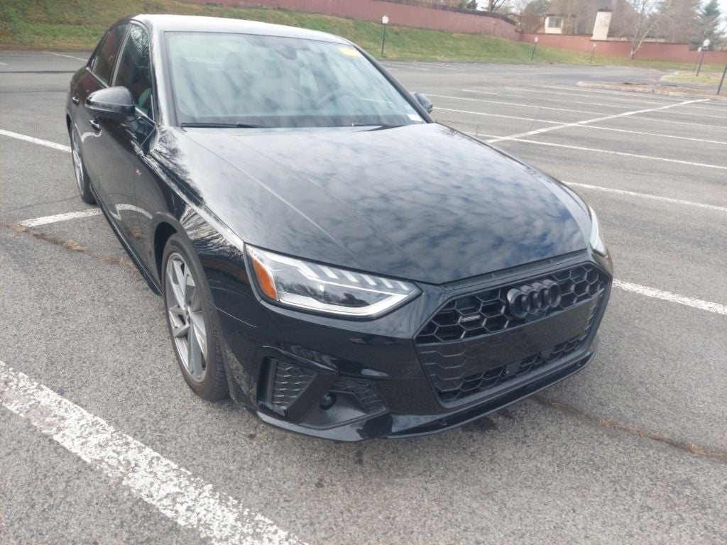 2023 Audi A4 45 S line Premium Plus quattro