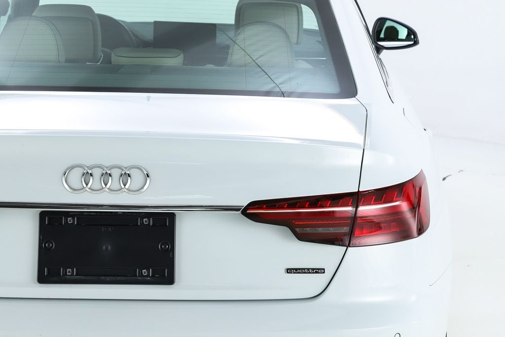 2023 Audi A4 45 S line Premium Plus quattro