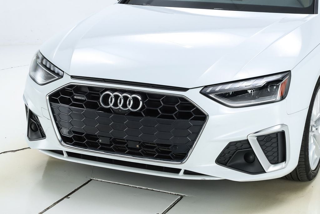 2023 Audi A4 45 S line Premium Plus quattro