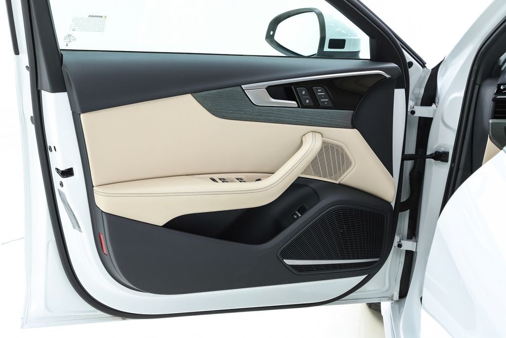 2023 Audi A4 45 S line Premium Plus quattro