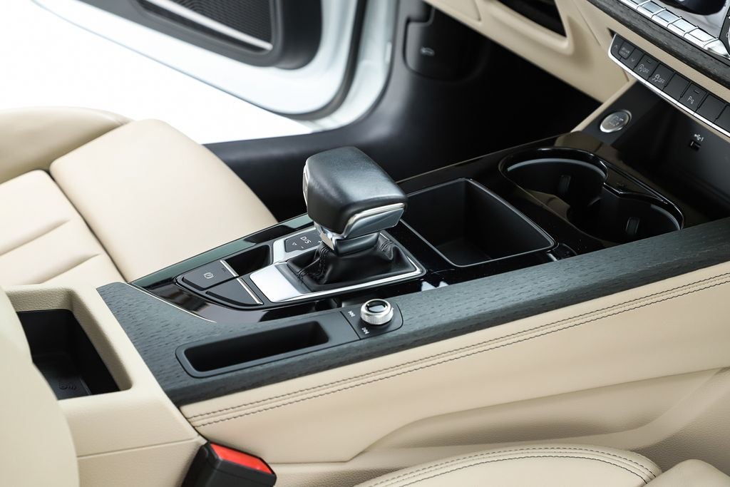 2023 Audi A4 45 S line Premium Plus quattro