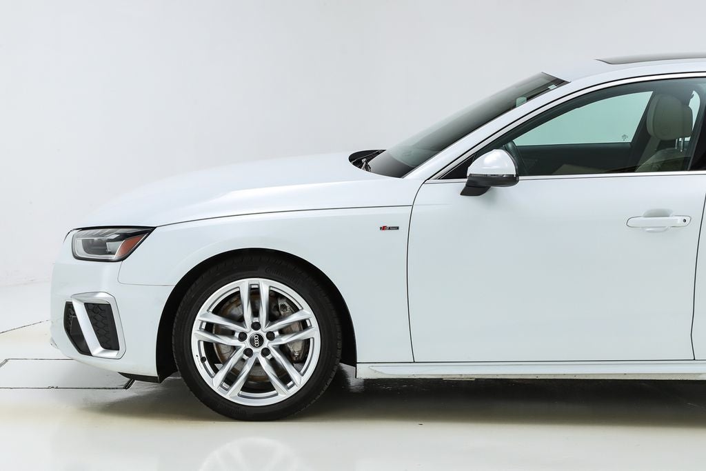 2023 Audi A4 45 S line Premium Plus quattro