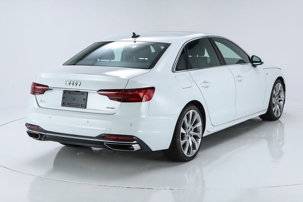2023 Audi A4 45 S line Premium Plus quattro