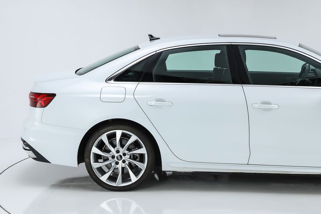 2023 Audi A4 45 S line Premium Plus quattro