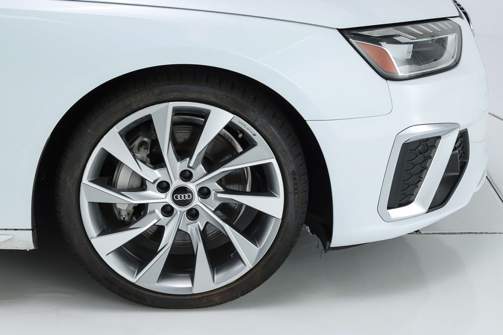 2023 Audi A4 45 S line Premium Plus quattro