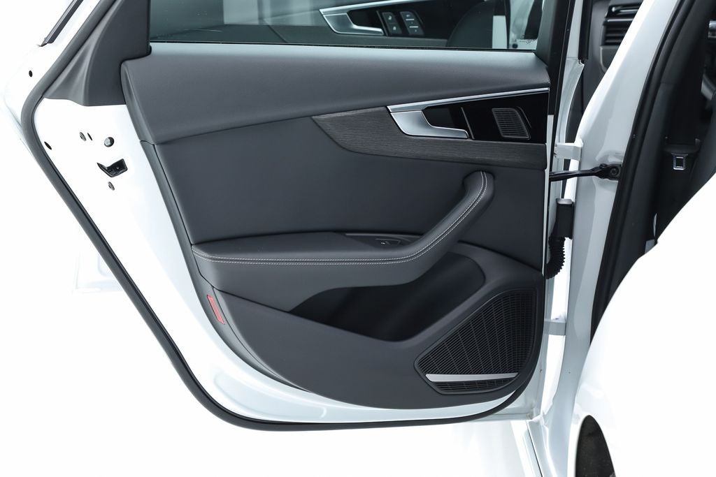 2023 Audi A4 45 S line Premium Plus quattro