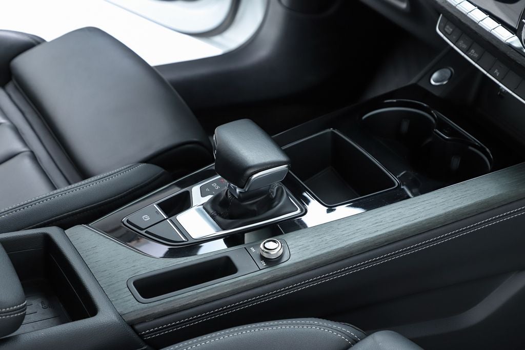 2023 Audi A4 45 S line Premium Plus quattro