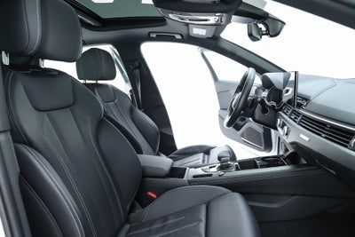 2023 Audi A4 45 S line Premium Plus quattro