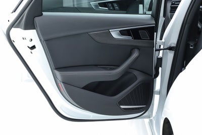 2023 Audi A4 45 S line Premium Plus quattro