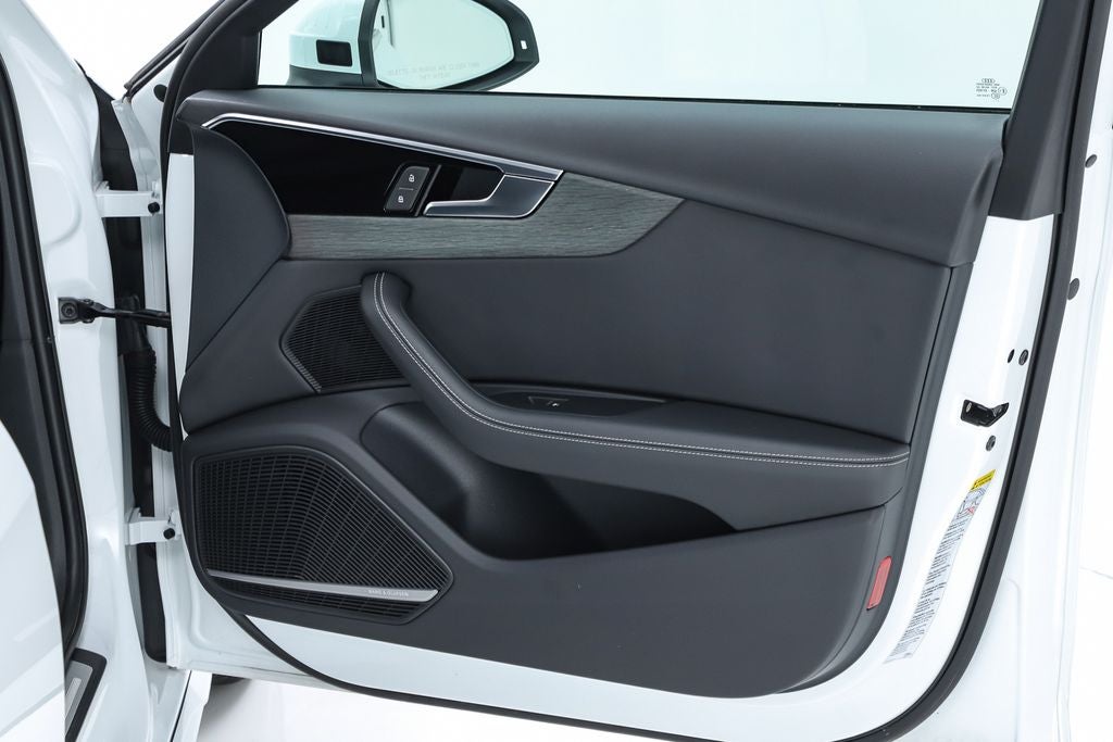 2023 Audi A4 45 S line Premium Plus quattro