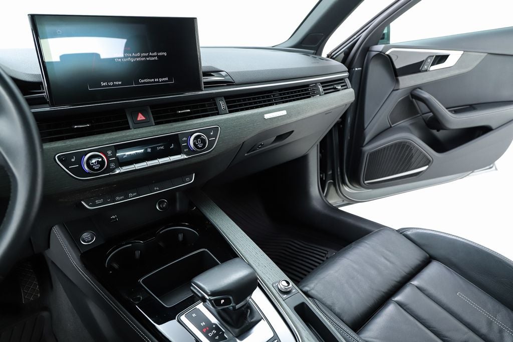 2023 Audi A4 45 S line Premium Plus quattro