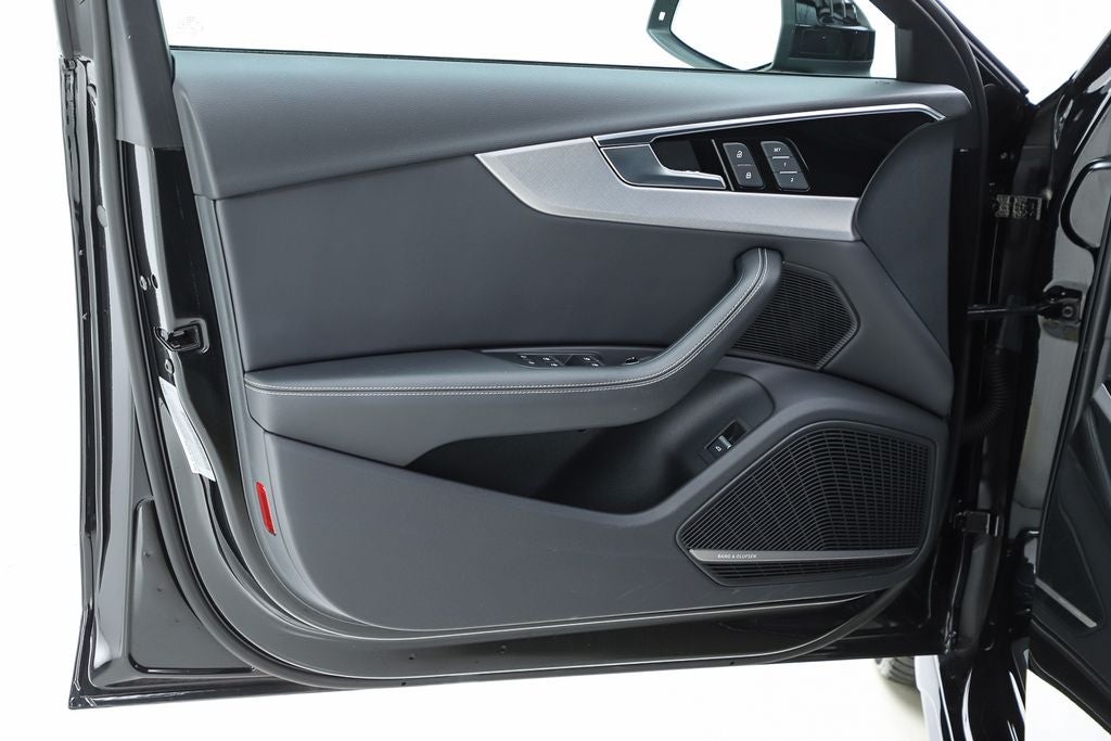 2023 Audi A4 45 S line Premium Plus quattro