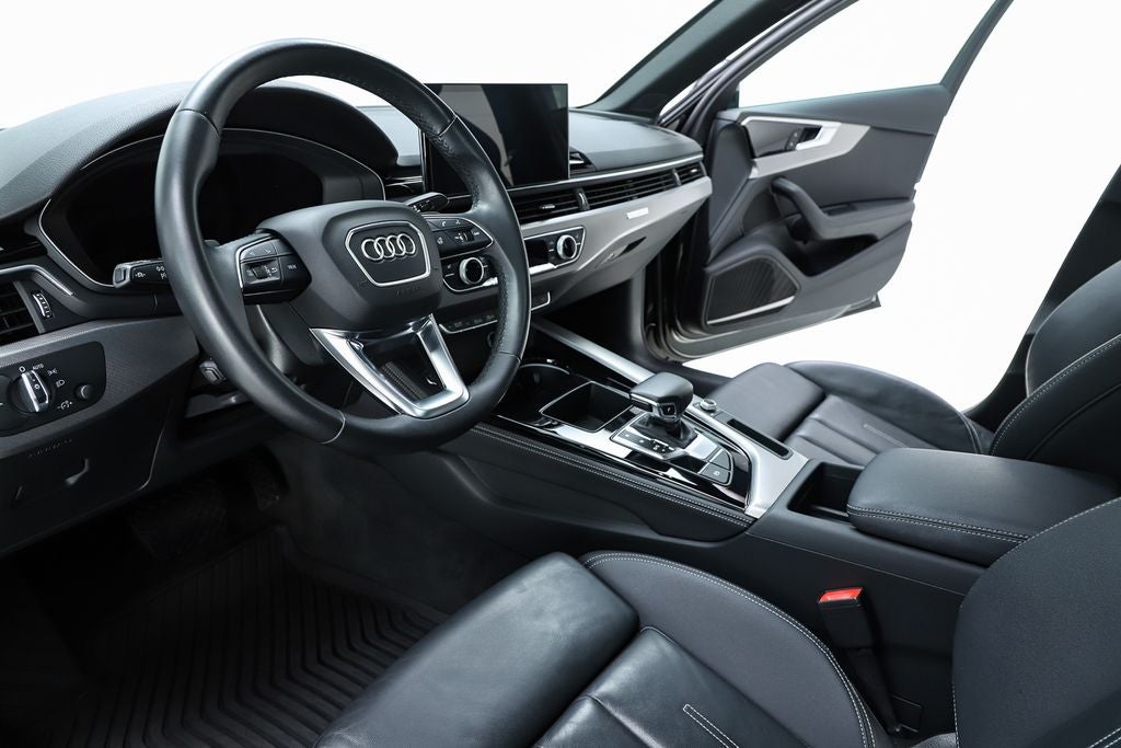 2023 Audi A4 45 S line Premium Plus quattro