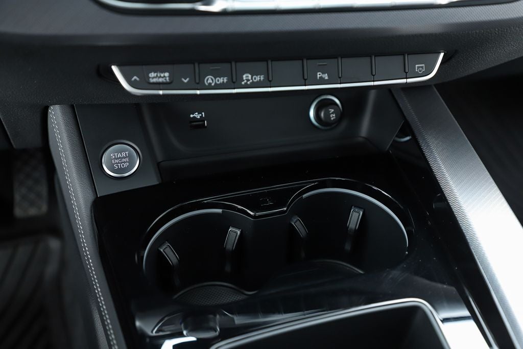 2023 Audi A4 45 S line Premium Plus quattro