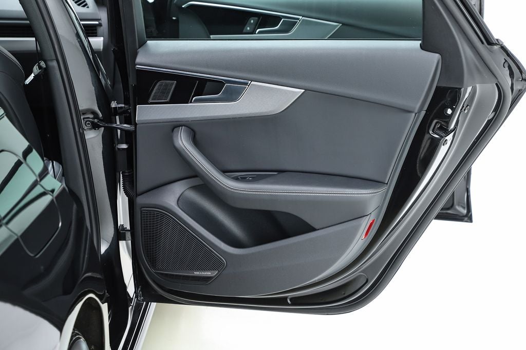 2023 Audi A4 45 S line Premium Plus quattro