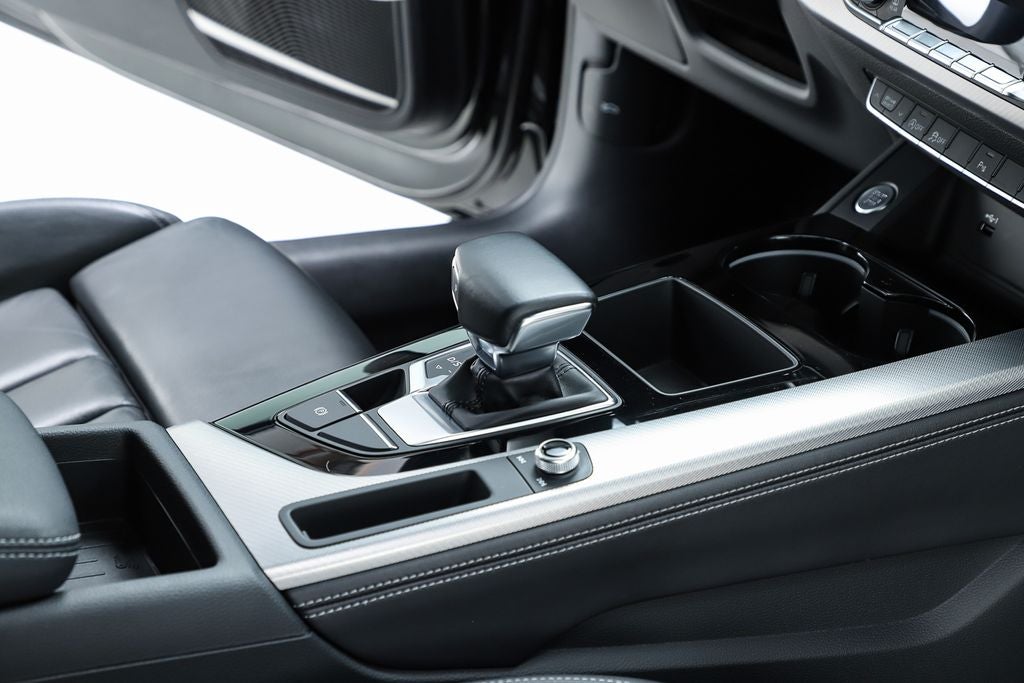 2023 Audi A4 45 S line Premium Plus quattro