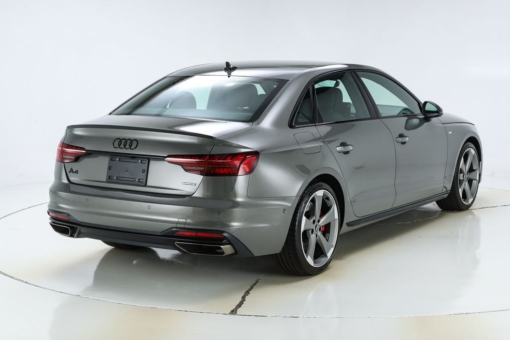 2023 Audi A4 45 S line Prestige quattro