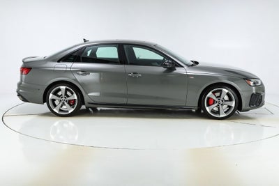 2023 Audi A4 45 S line Prestige quattro