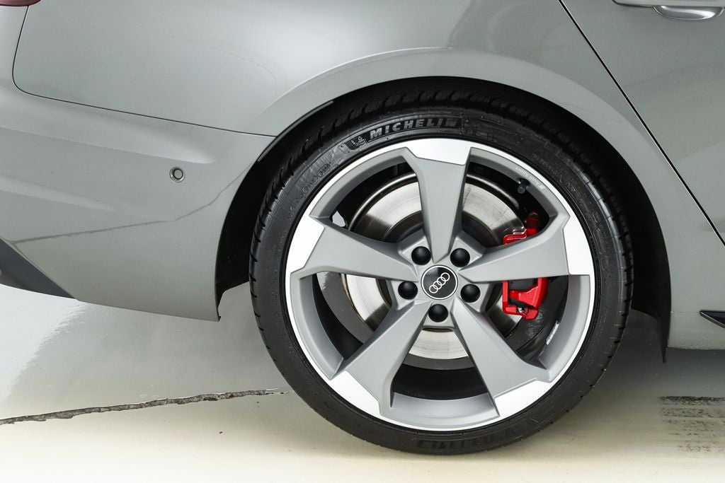 2023 Audi A4 45 S line Prestige quattro