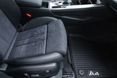 2023 Audi A4 45 S line Prestige quattro