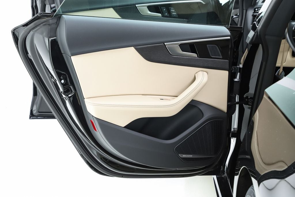 2025 Audi A5 Sportback 45 S line Premium Plus quattro