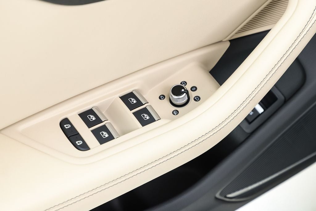 2025 Audi A5 Sportback 45 S line Premium Plus quattro