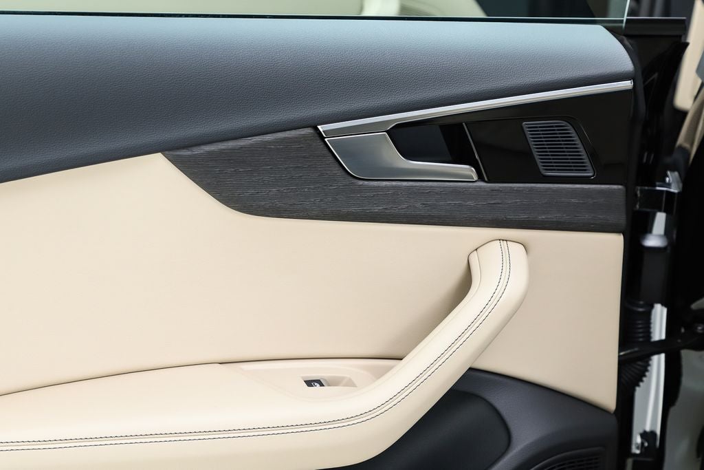 2025 Audi A5 Sportback 45 S line Premium Plus quattro