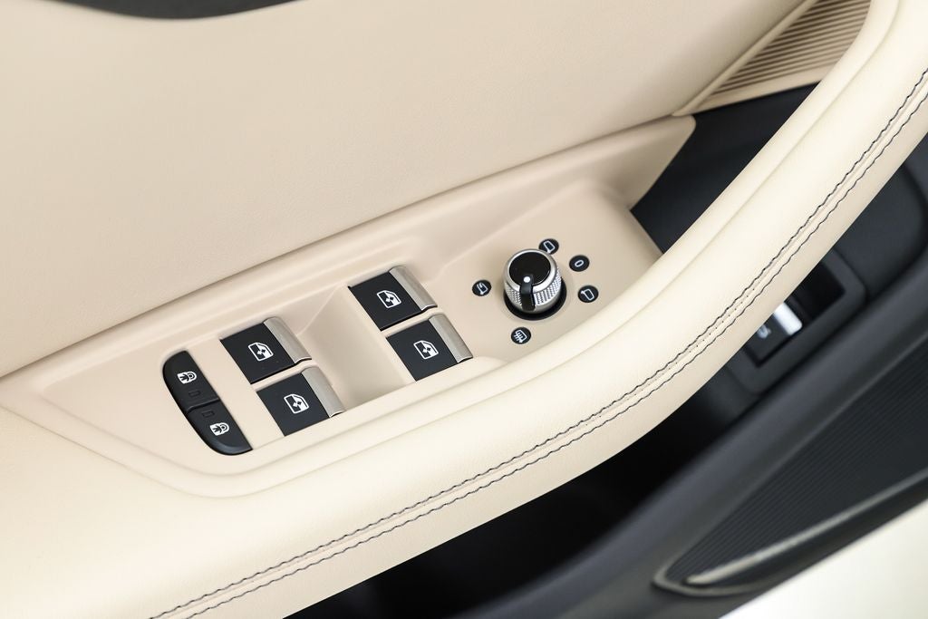 2025 Audi A5 Sportback 45 S line Premium Plus quattro