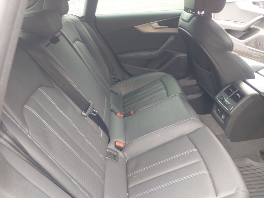 2023 Audi A5 Sportback 45 S line Premium Plus quattro