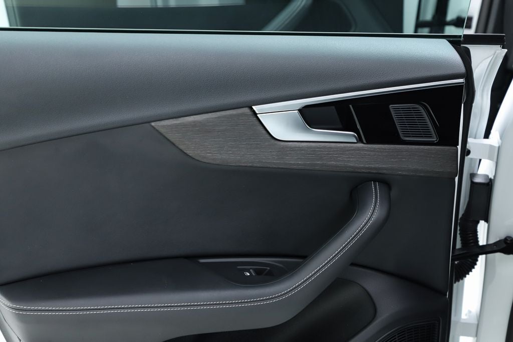 2024 Audi A5 Sportback 45 S line Premium Plus quattro