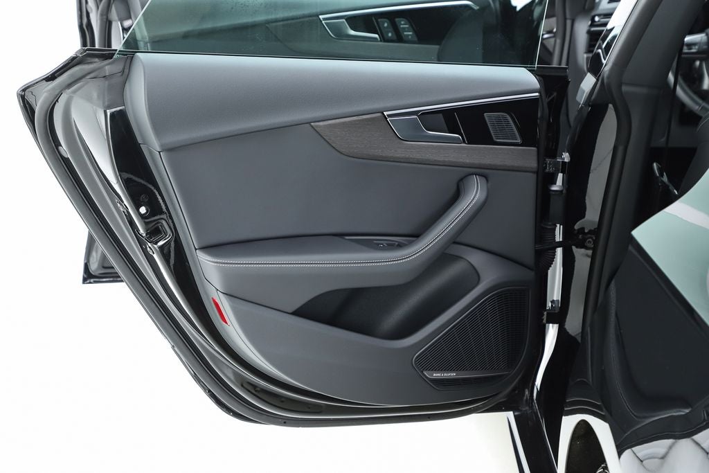 2025 Audi A5 Sportback 45 S line Premium Plus quattro