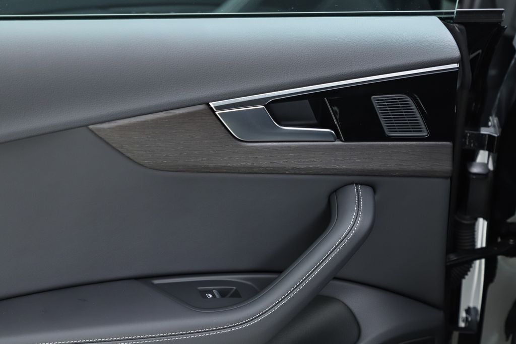 2025 Audi A5 Sportback 45 S line Premium Plus quattro