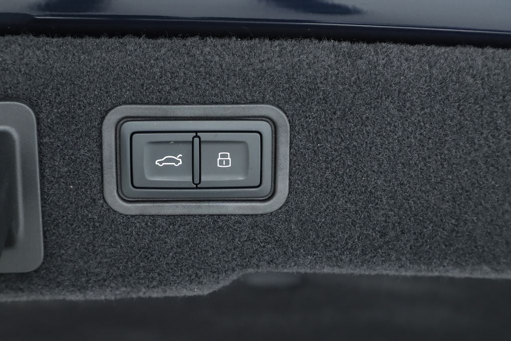 2023 Audi A8 L 55 quattro