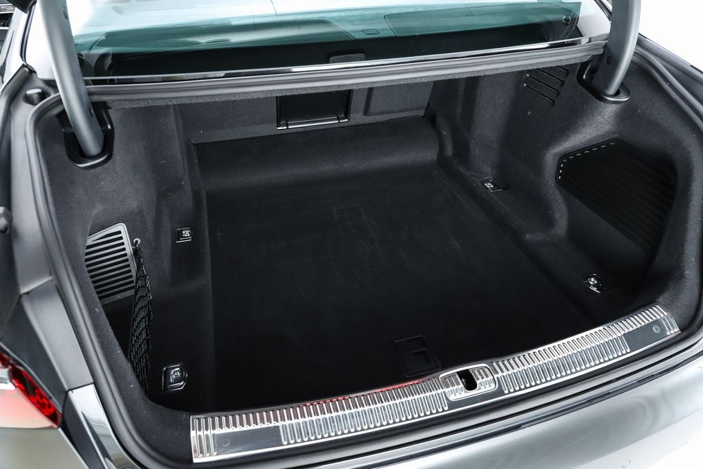 2023 Audi S8 4.0T quattro