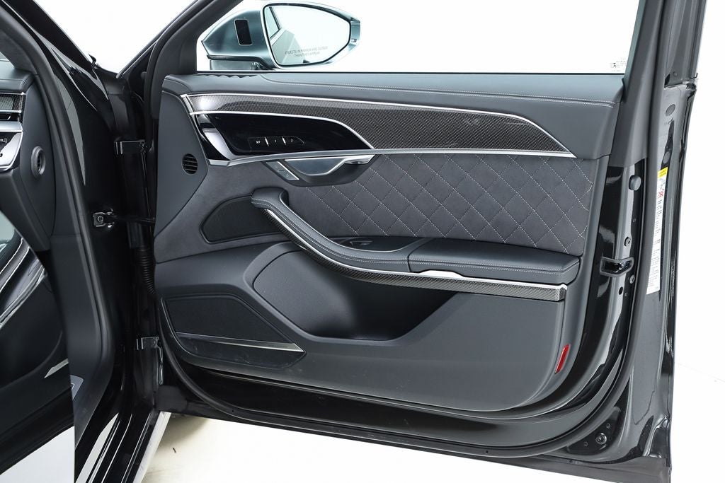 2023 Audi S8 4.0T quattro