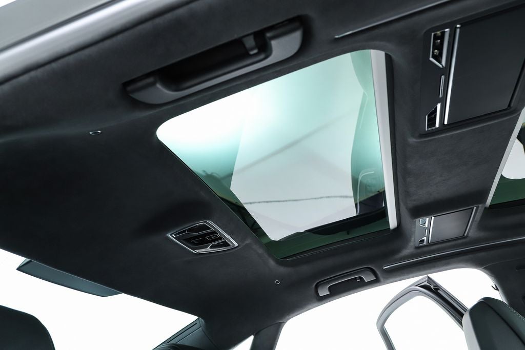 2023 Audi S8 4.0T quattro